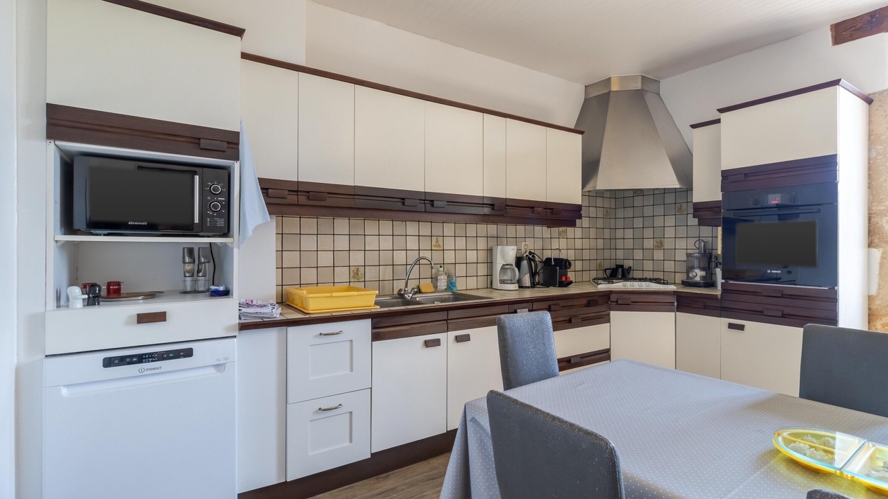 Photo of Kitchen in Sainte-Foy-de-Belves