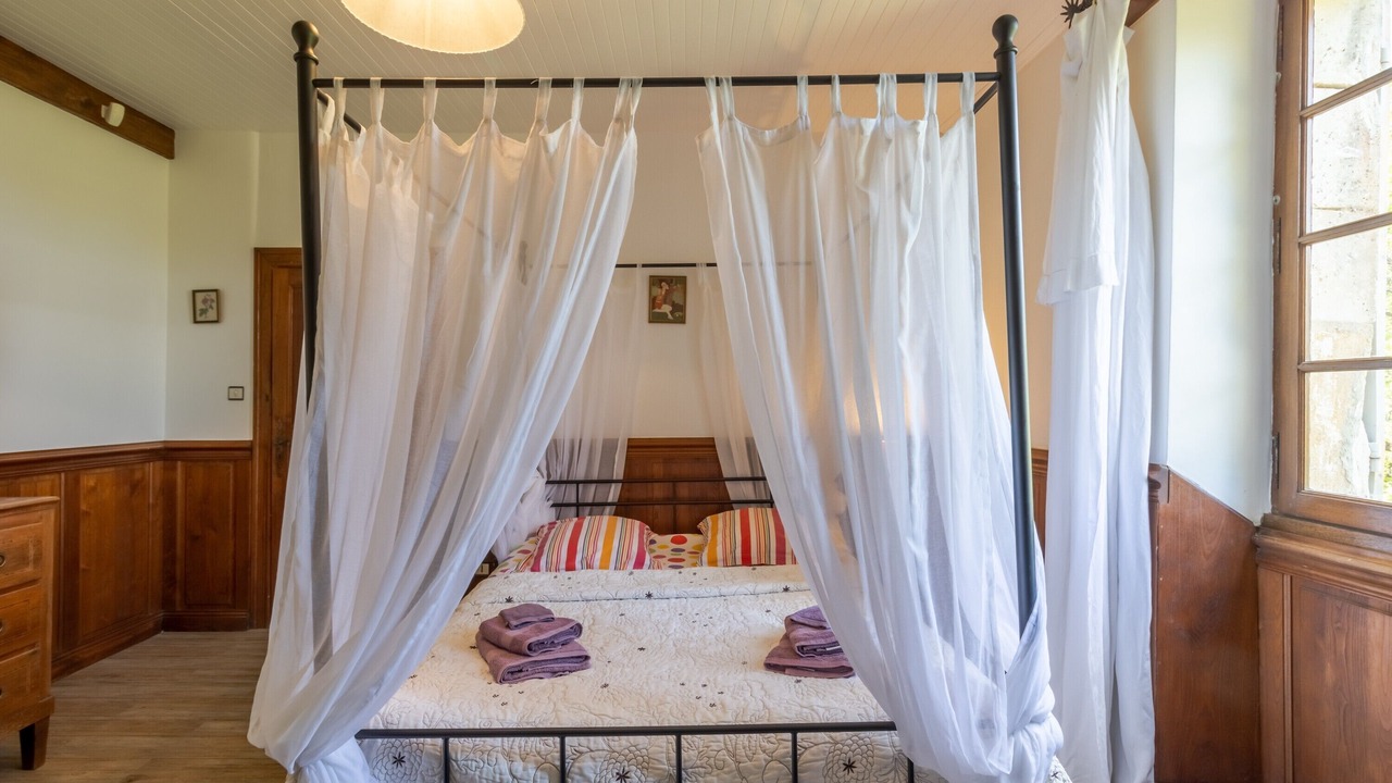 Photo of Bedroom in Sainte-Foy-de-Belves
