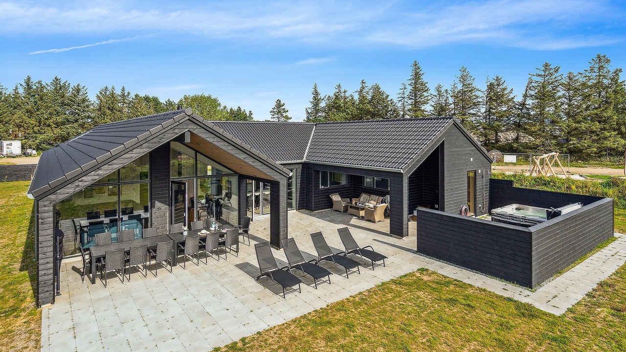 Photo of Others in Hasmark Strand