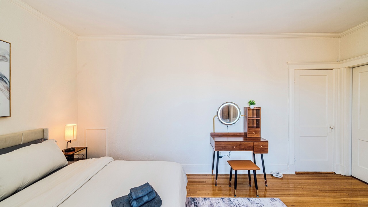 Photo of Bedroom in North Brookline