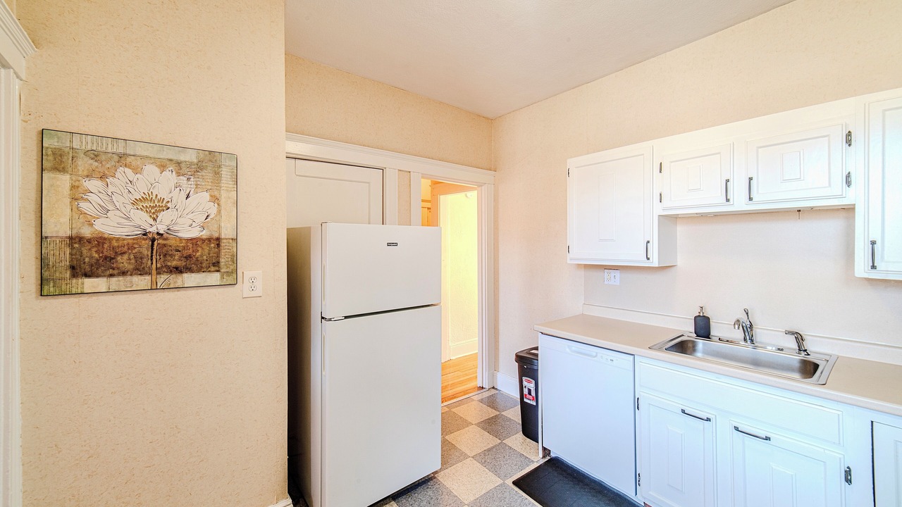 Photo of Kitchen in North Brookline