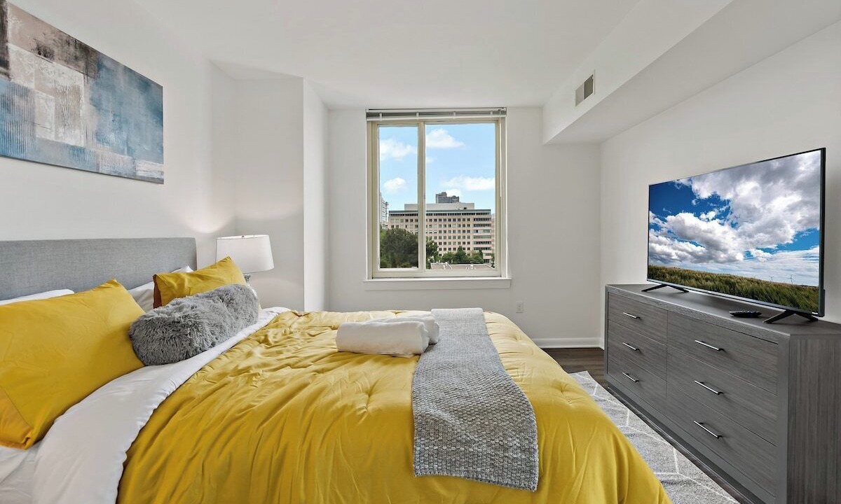 Photo of Bedroom in Tysons