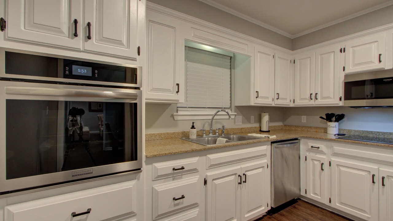 Photo of Kitchen in Redlick