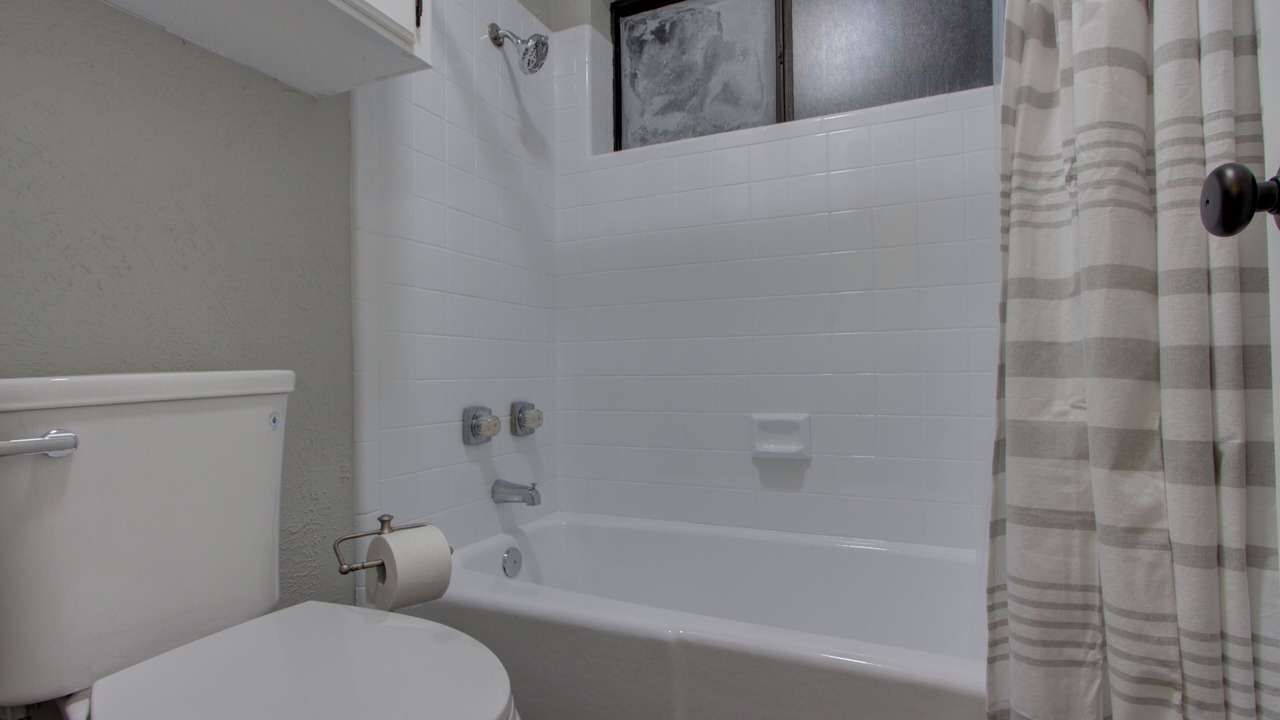 Photo of Bathroom in Redlick