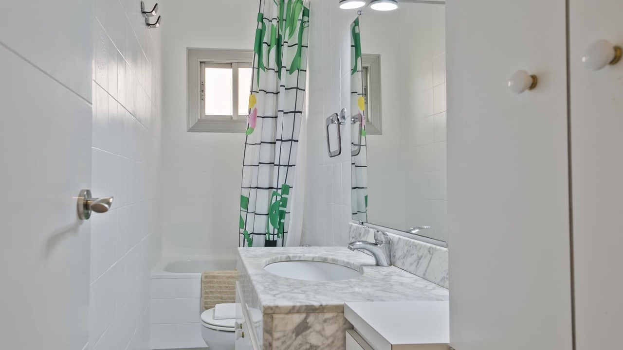 Photo of Bathroom in Poblenou