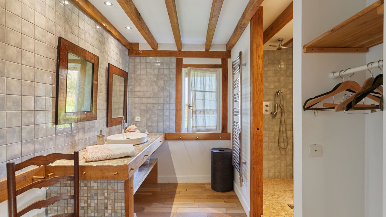 Photo of Bedroom in Saint-Ouen-des-Champs