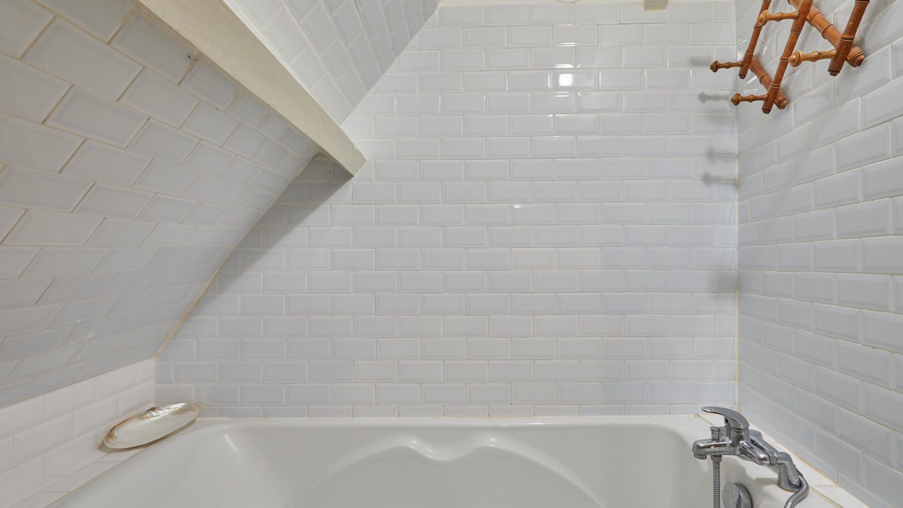 Photo of Bathroom in Saint-Ouen-des-Champs