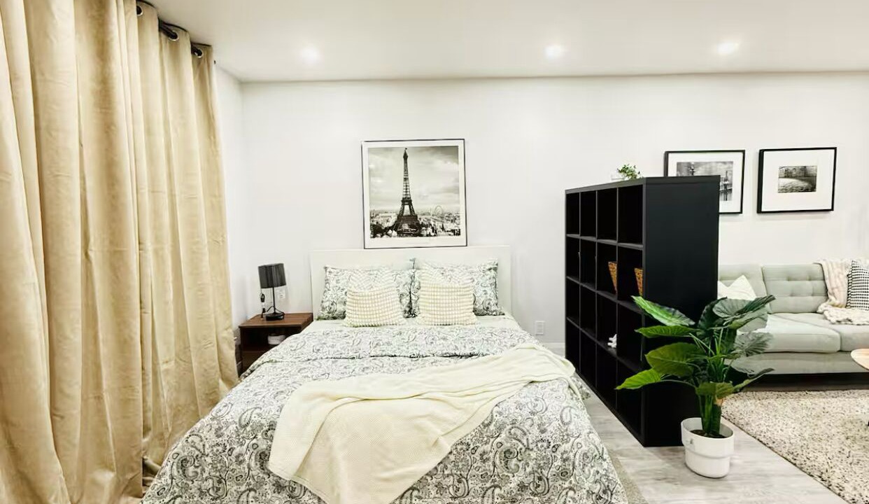 Photo of Bedroom in Pickering