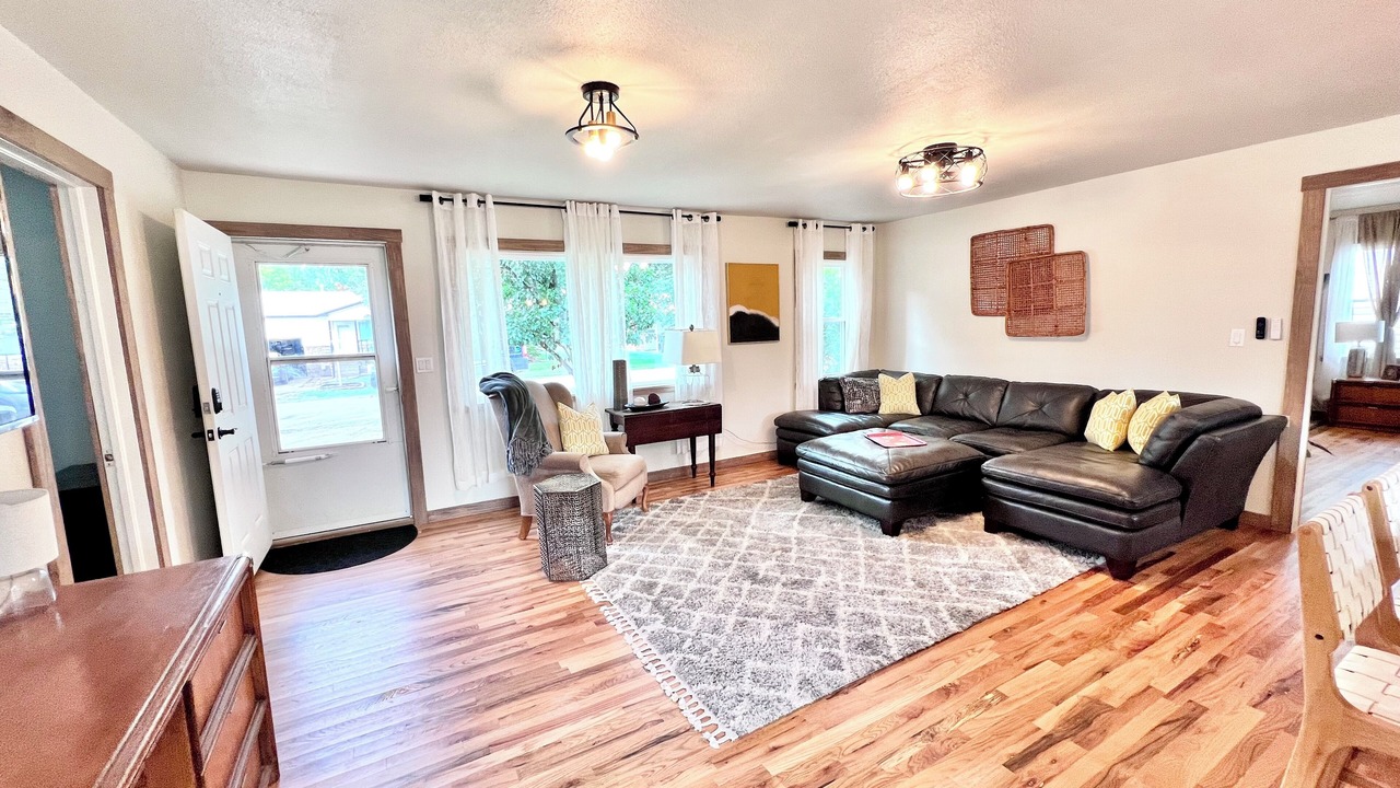 Photo of Livingroom in Skiatook