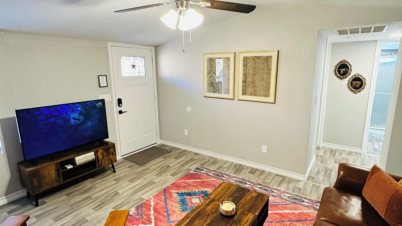 Photo of Livingroom in Springtown