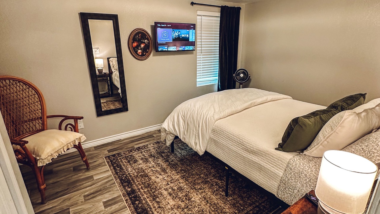 Photo of Bedroom in Springtown