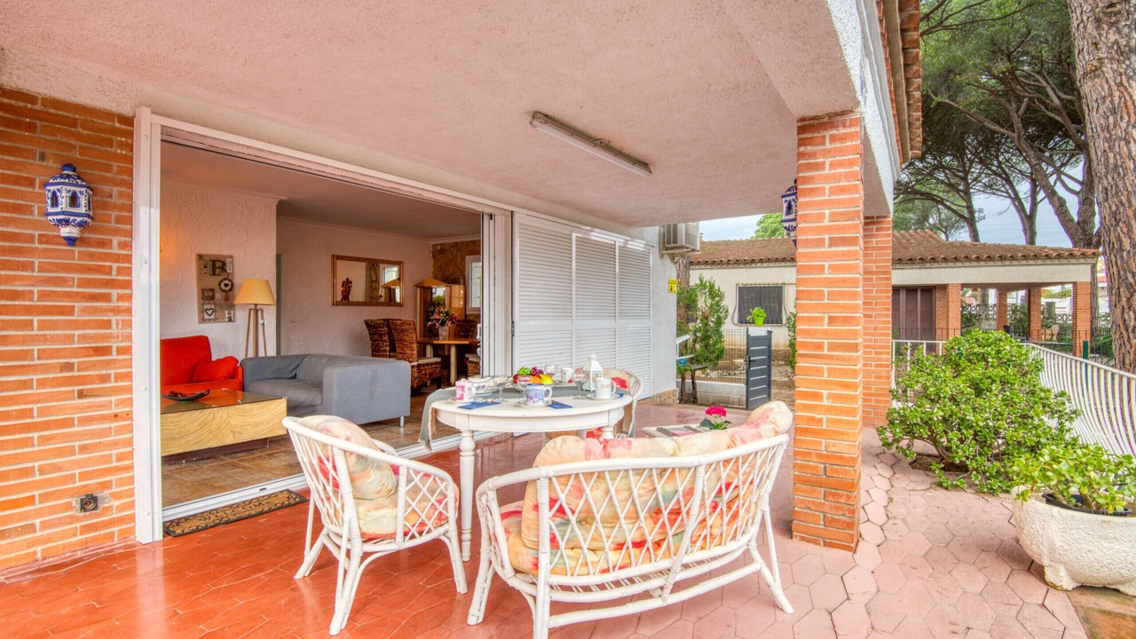 Photo of Patio Balcony in L'Escala