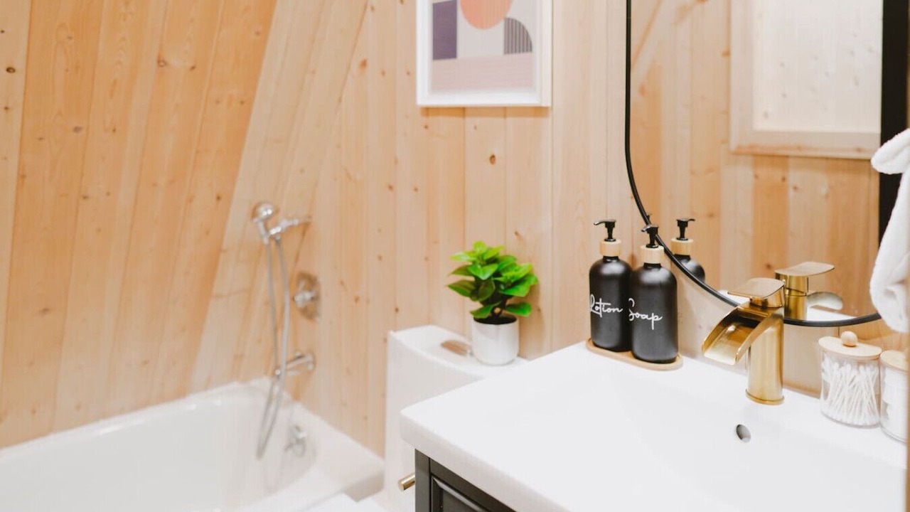 Photo of Bathroom in Skykomish