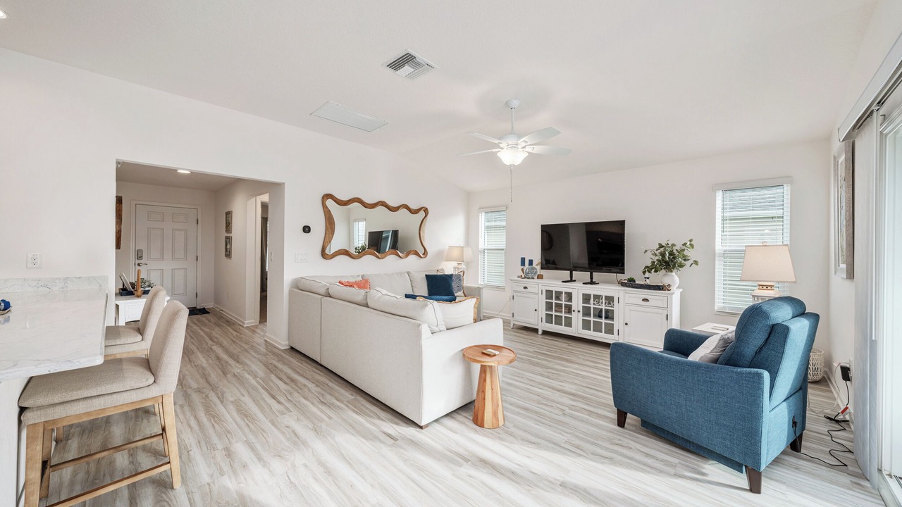 Photo of Bedroom in Sumter County