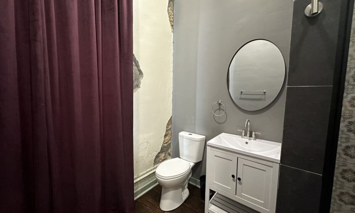 Photo of Bathroom in Okemah
