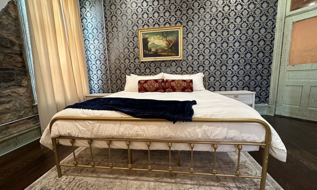 Photo of Bedroom in Okemah