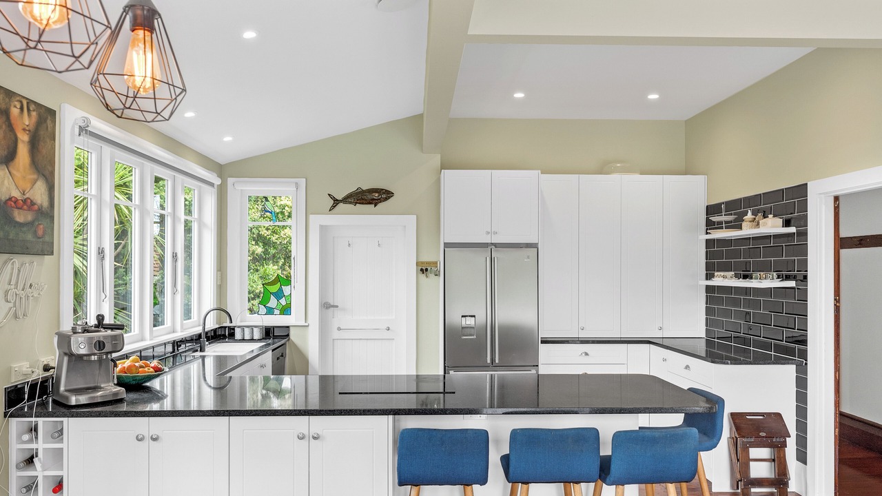 Photo of Others in Bayswater