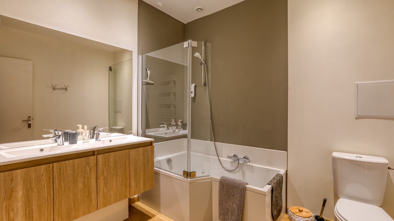 Photo of Bathroom in La Salvetat-sur-Agout