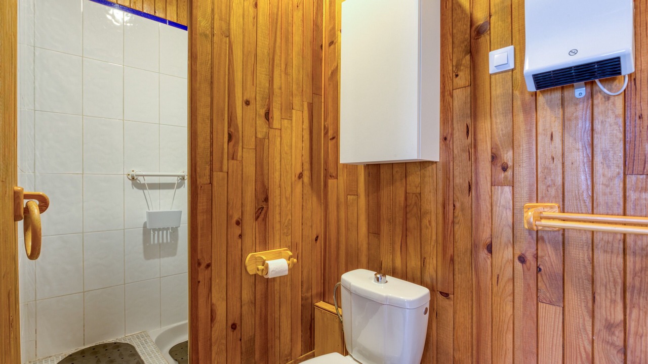 Photo of Bathroom in La Salvetat-sur-Agout