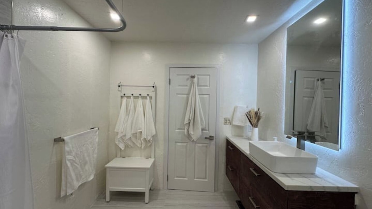 Photo of Bathroom in Frazier Park
