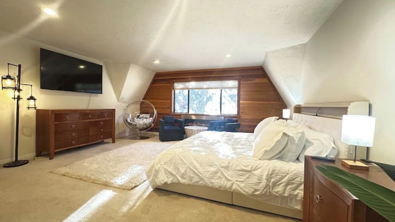 Photo of Bedroom in Frazier Park