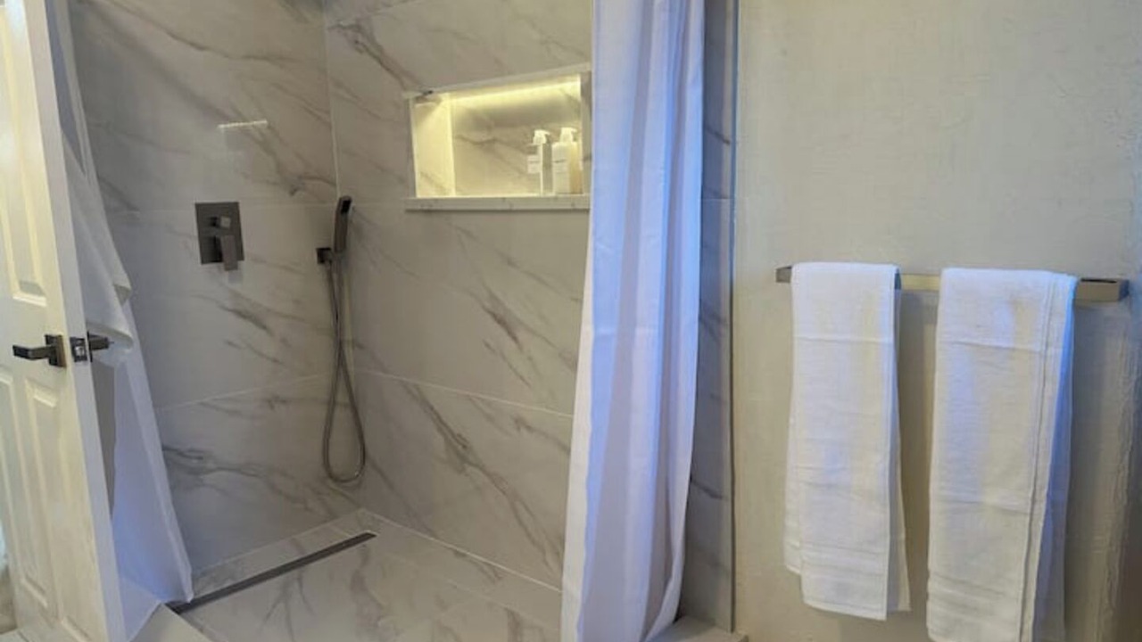 Photo of Bathroom in Frazier Park