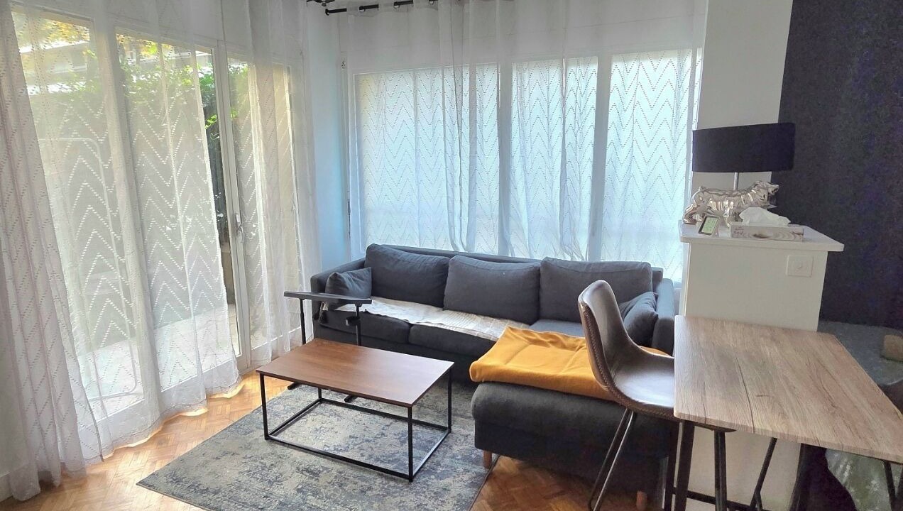 Photo of Livingroom in Neuilly-sur-Seine