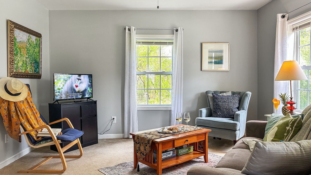 Photo of Livingroom in Hillsborough