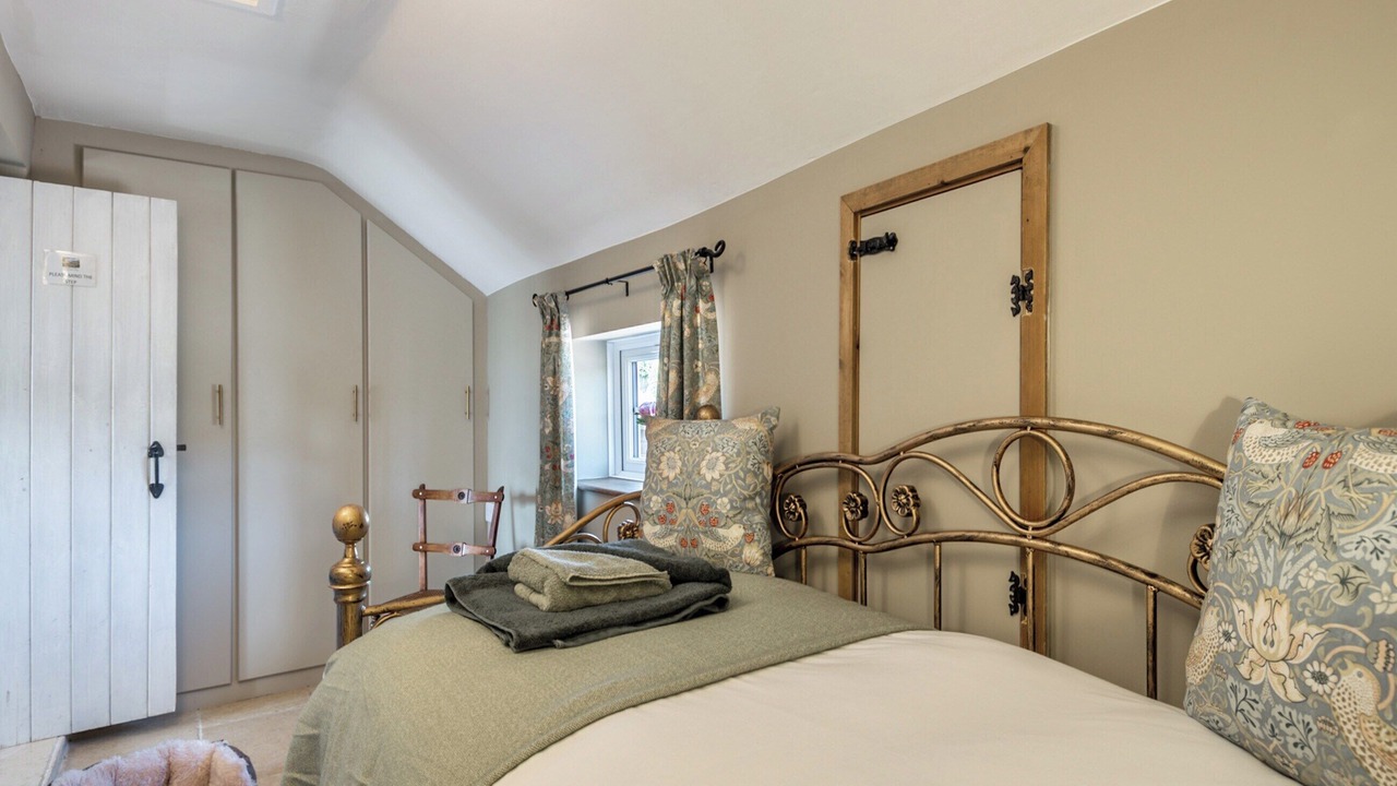 Photo of Others in Walcott