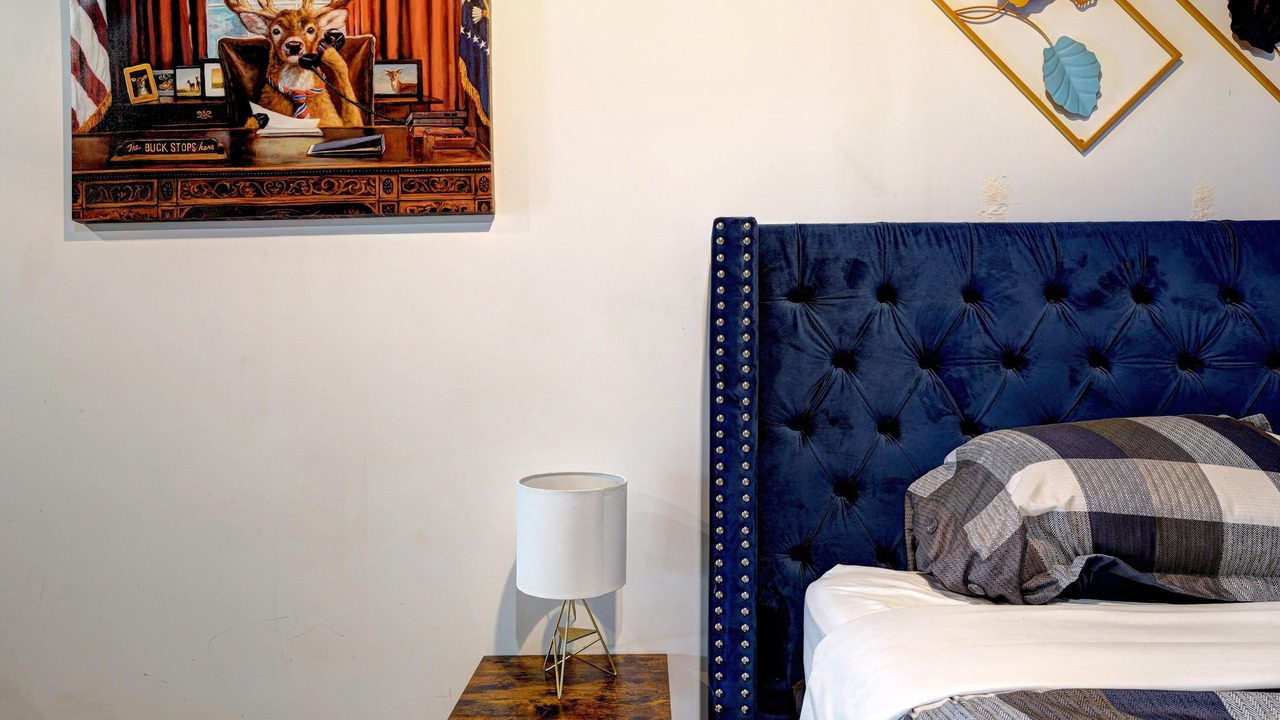 Photo of Bedroom in La Petite-Patrie