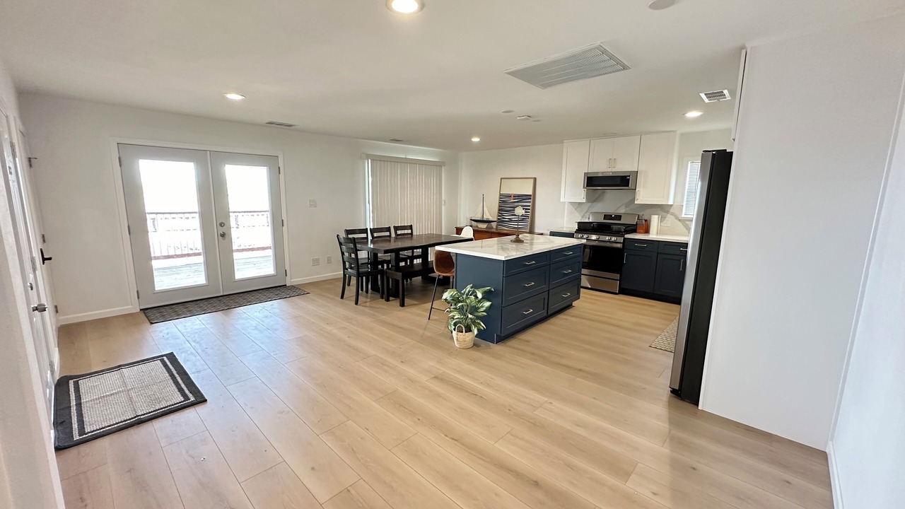 Photo of Others in Birds Landing