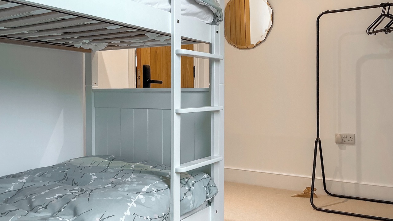 Photo of Others in Tickenham