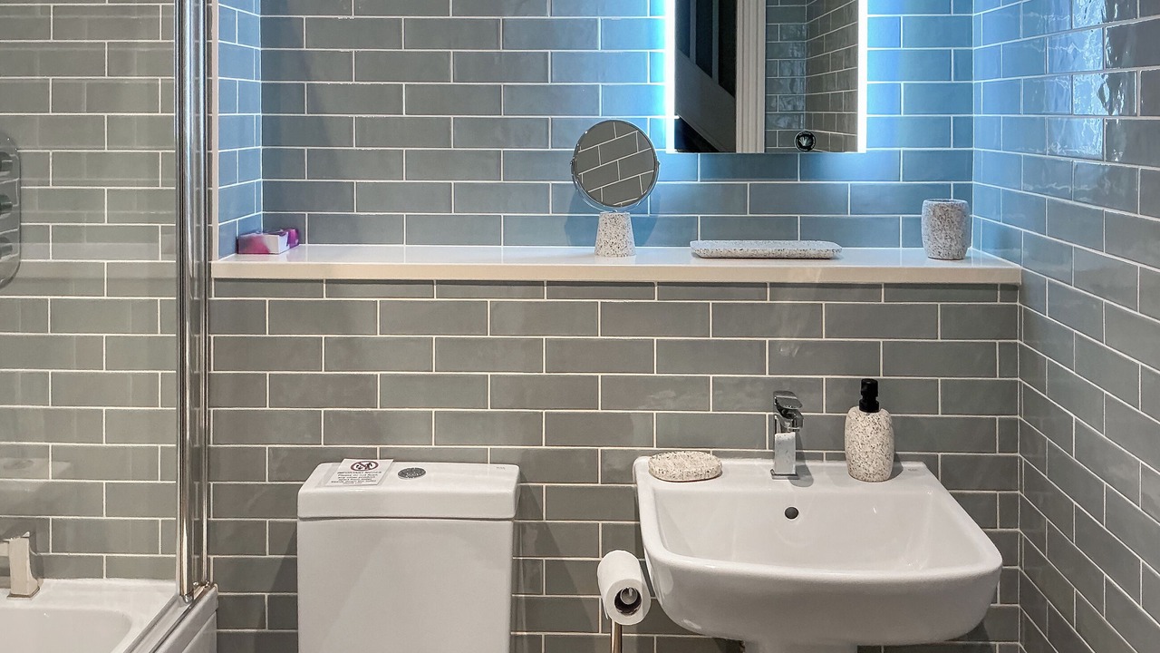 Photo of Bathroom in Tickenham