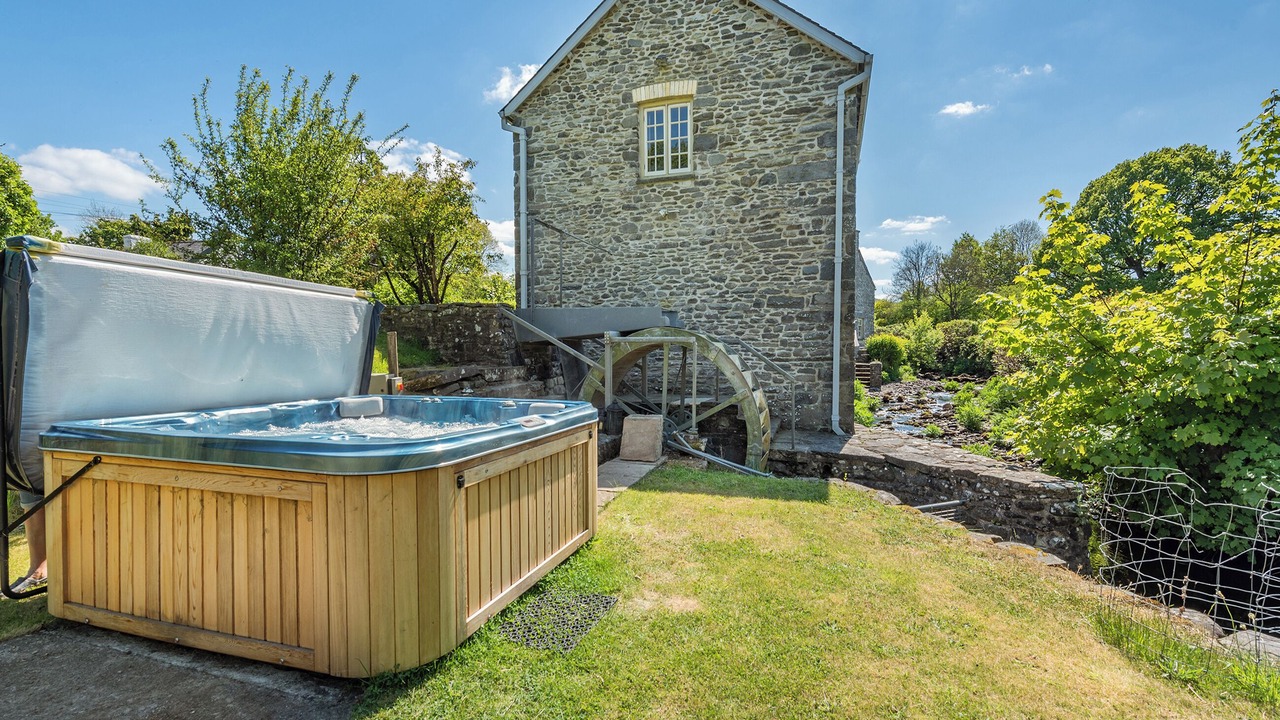 Photo of Others in Lampeter