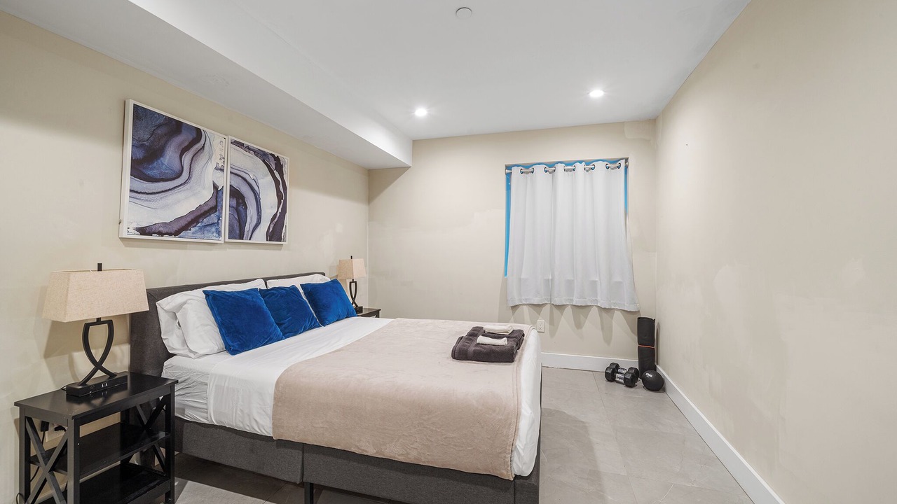 Photo of Bedroom in Point Breeze