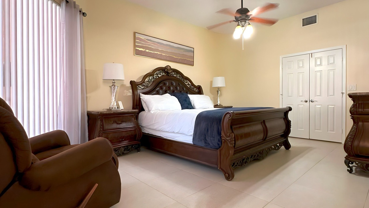 Photo of Bedroom in Survey Creek