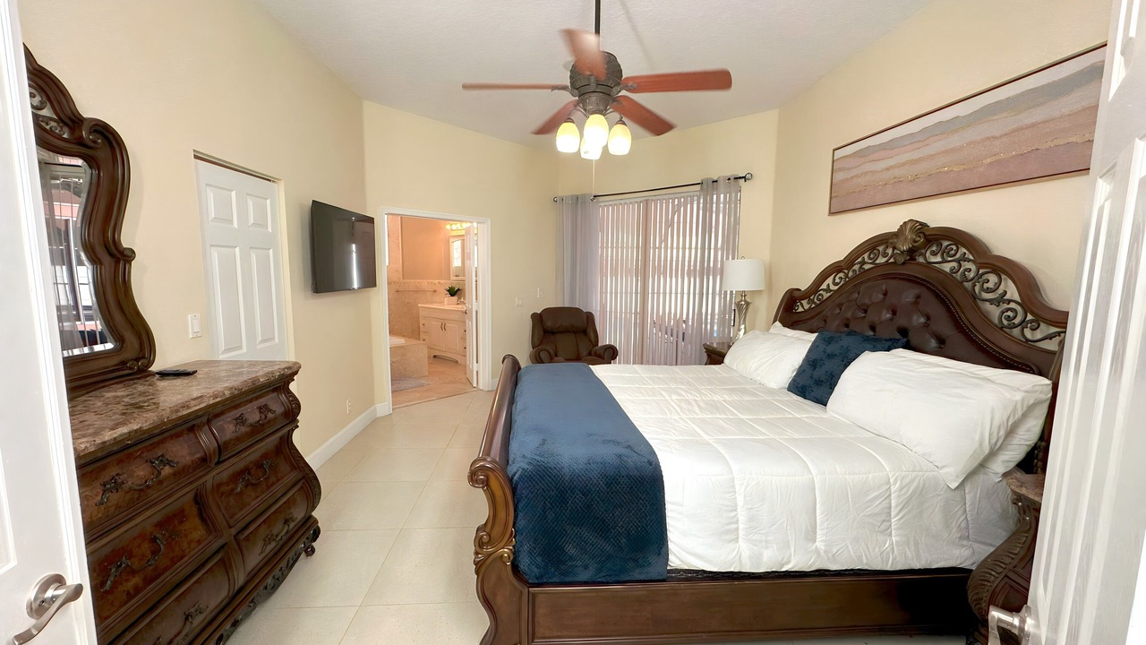 Photo of Bedroom in Survey Creek