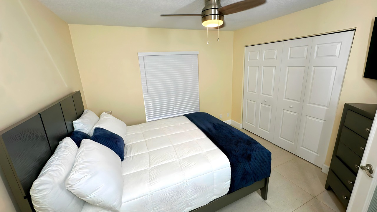 Photo of Bedroom in Survey Creek