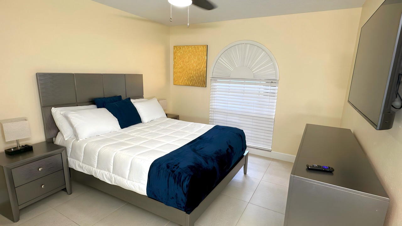 Photo of Bedroom in Survey Creek
