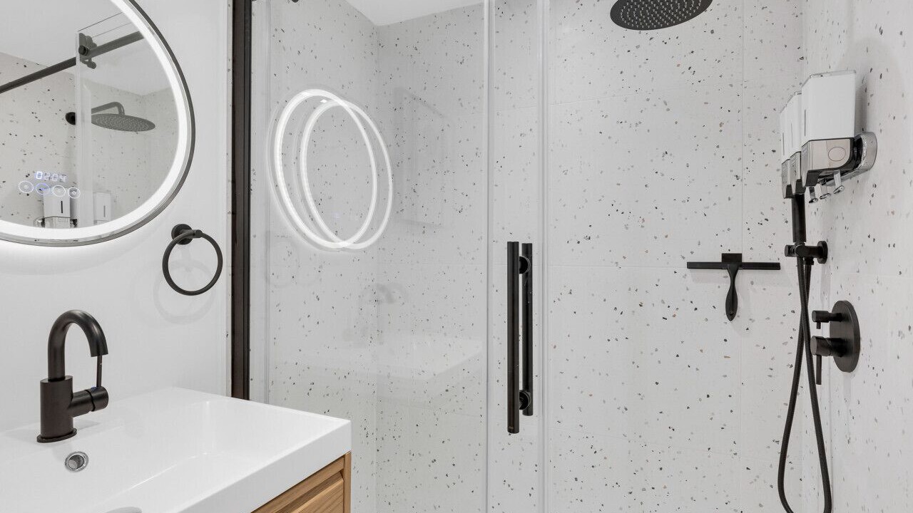 Photo of Bathroom in Milton Park