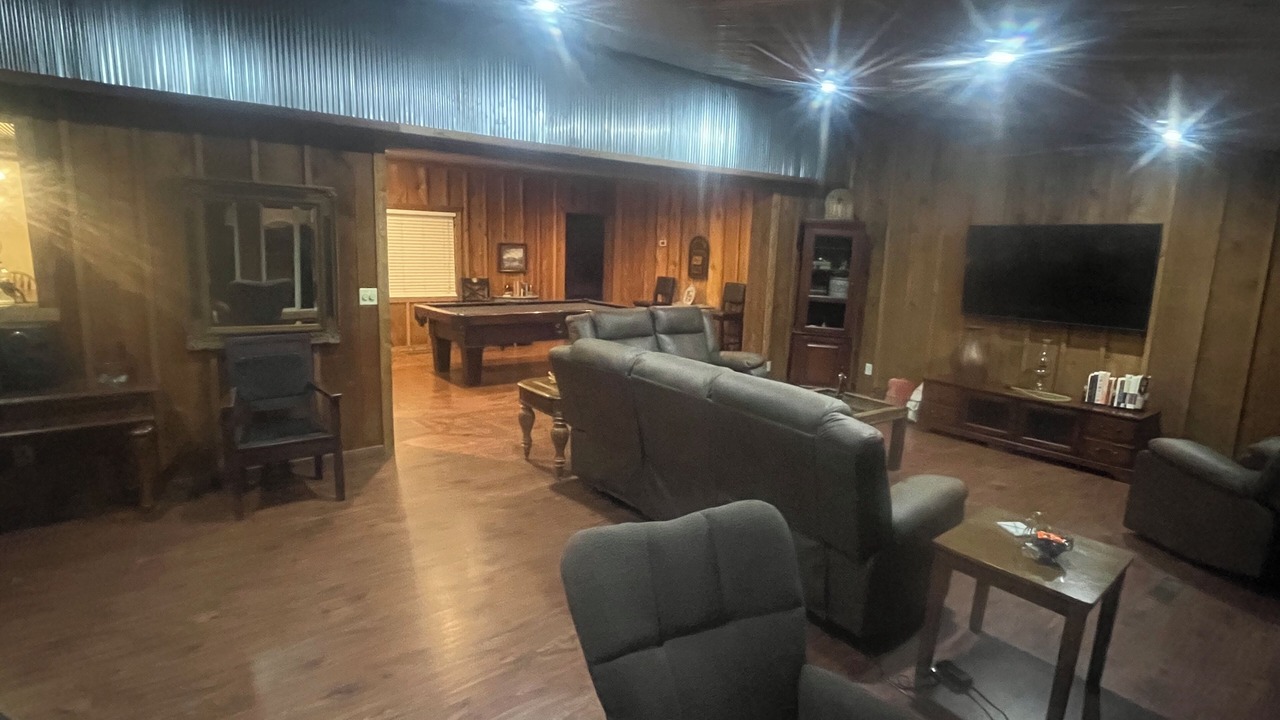 Photo of Others in Pangburn