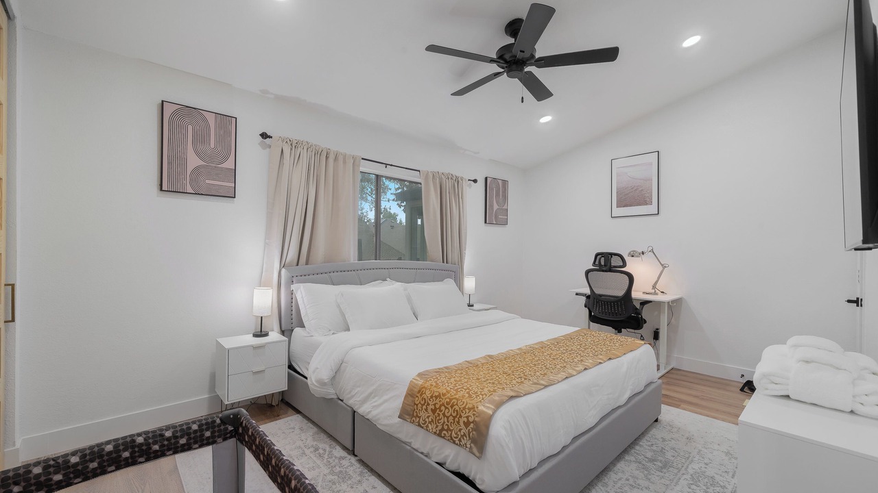 Photo of Bedroom in Euless