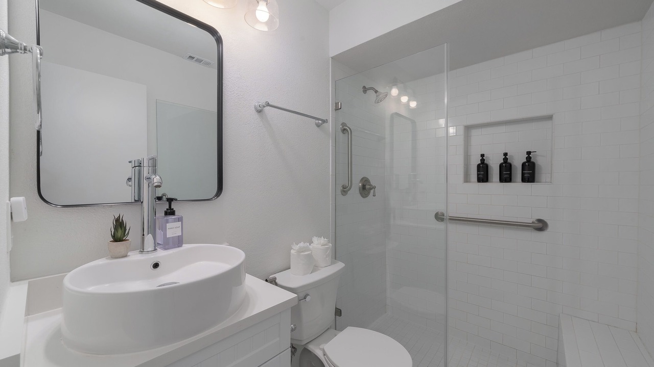 Photo of Bathroom in Euless
