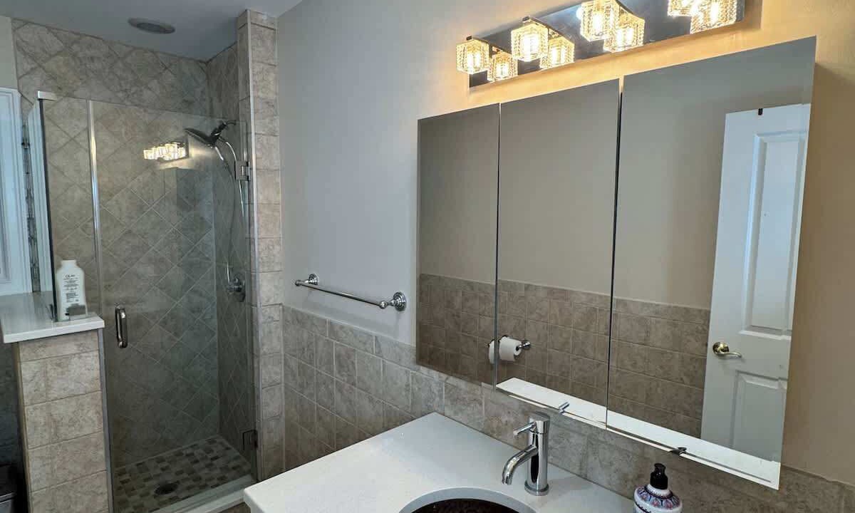 Photo of Bathroom in Uniondale