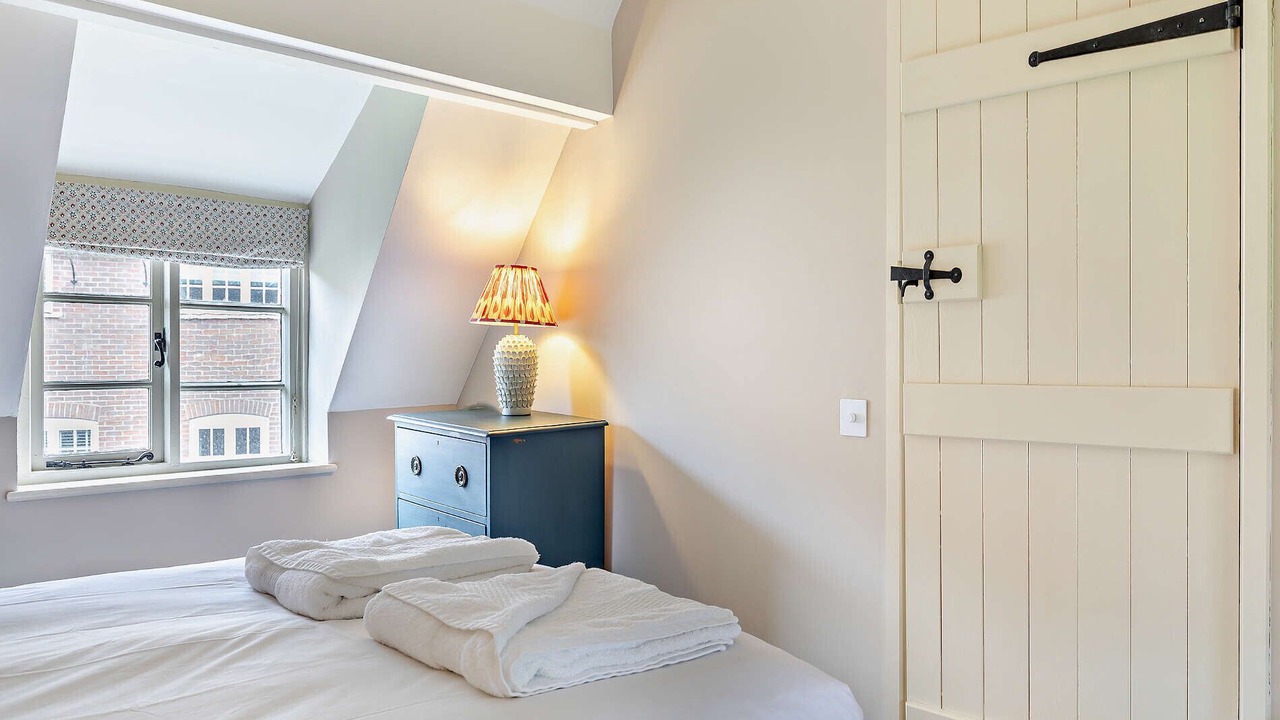 Photo of Bedroom in Stone