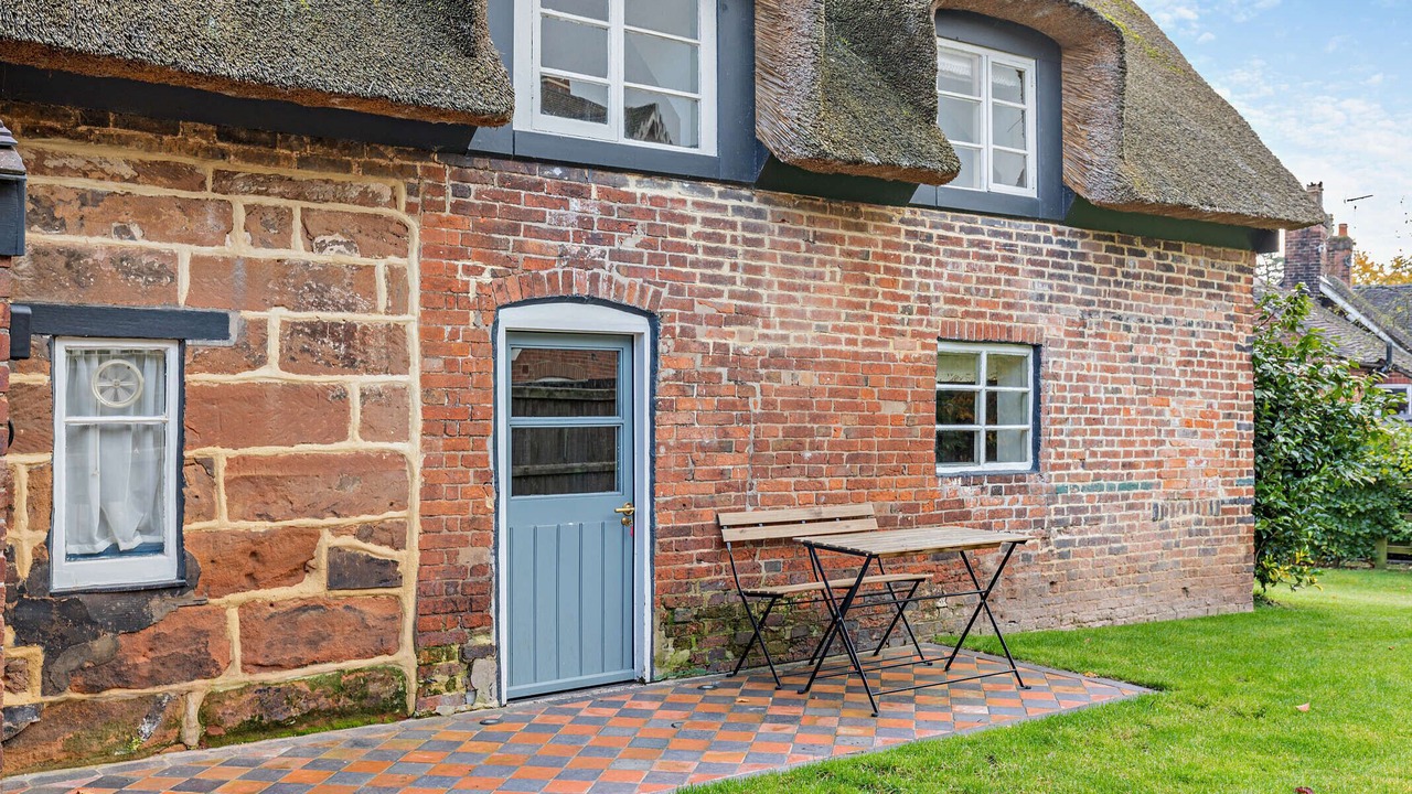 Photo of Outdoor in Stone