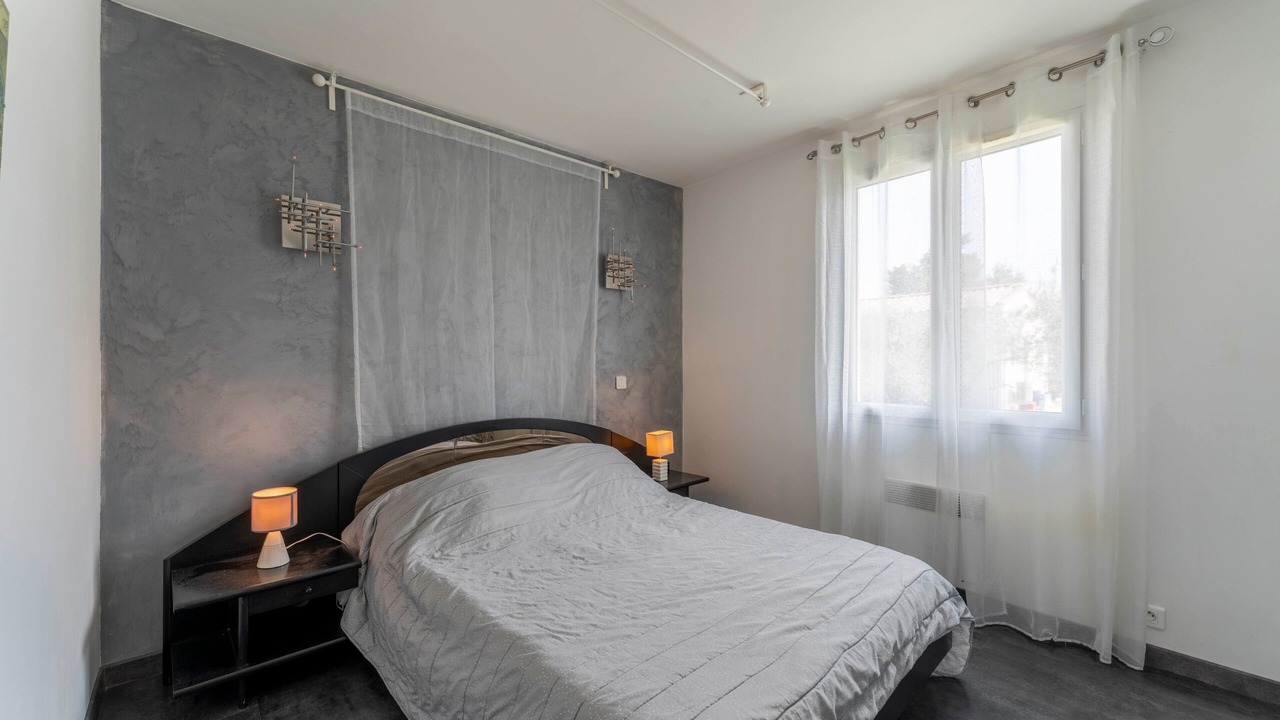 Photo of Bedroom in Sorgues