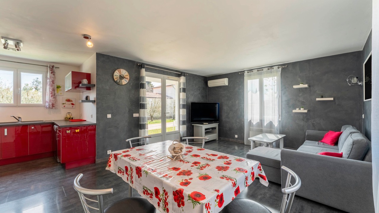 Photo of Livingroom in Sorgues