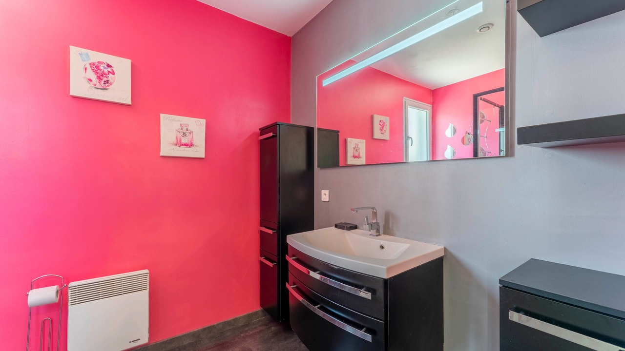Photo of Bathroom in Sorgues
