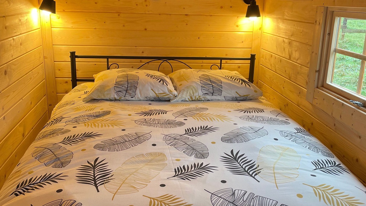 Photo of Bedroom in Cerans-Foulletourte